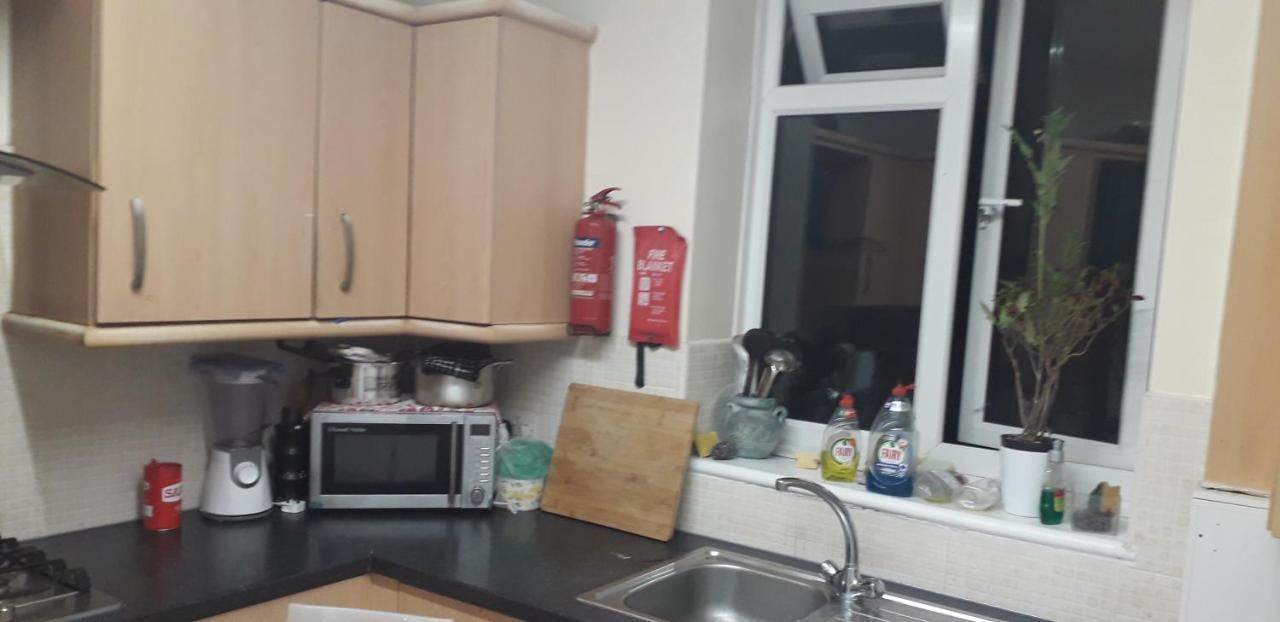 7, Cranehouse Brangbourne Road One Big Double Room Available On Reasonable Price, Shared Flat London Exteriör bild
